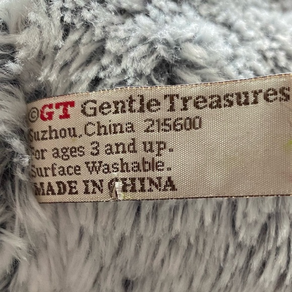 GENTLE TREASURES “Dressed” Plush Teddy Bear—LIKE NEW - Picture 9 of 9